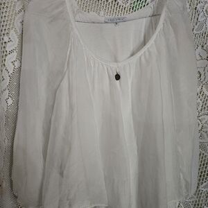 Tempo Paris White Flowy Blouse